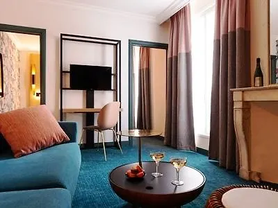 Leonardo Boutique Hotel Paris Opera 4*,